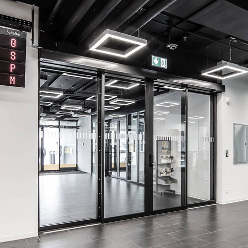 Puerta antiefracción - SLX RC2 / RC3 - Gilgen Door Systems AG - corredera / de vidrio / para interior