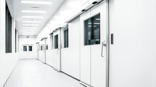 Puerta corredera - Gilgen Door Systems AG - para interior / automática / con cierre hermético