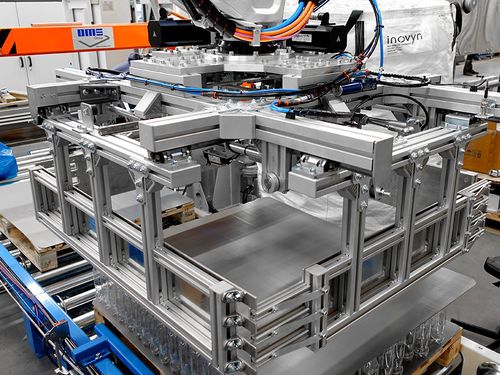Paletizador robotizado - TES STM GROUP - de botellas / de manipulación / automático