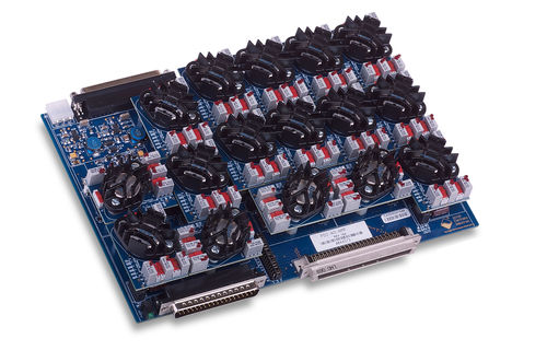 Amplificador de tensión - PD-AO-AMP-115 - UEI - United Electronic Industries - analógico / 16 canales / tarjeta