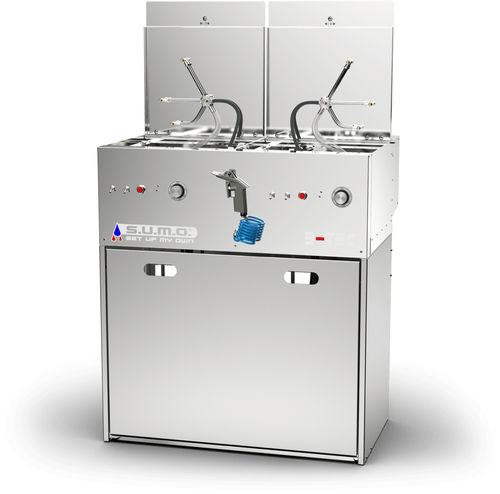 Máquina de lavado de agua - S.U.M.O. - B-TEC GmbH - por aspersión / de disolvente / de cepillo