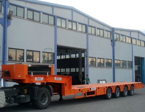 Remolque plataforma - ThorTrailer - para equipamiento industrial / de 4 ejes / de acoplamiento