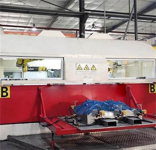 Sistema de corte robotizado - FANUC M-20iA   - WIN-WIN WATERJET CO.,LTD. - con chorro de agua / de tejido / para compuestos