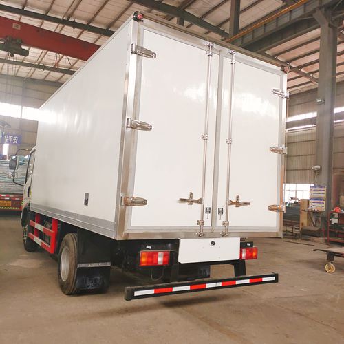 Vehículo frigorífico - CLW GROUP - con motor diésel / camión isotérmico