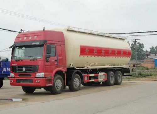 Camión cisterna cisterna para polvos y granulados - CLW GROUP - de transporte / de 3 ejes / con motor diésel