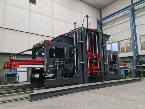 Máquina para fabricación de bloques de hormigón - SUMAB R-1500 - Scandinavian UK Machines AB - automática / estacionaria