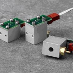 Sensor óptico en riel DIN - EIT LLC (Electronic Instrumentation and Technology - en línea / compacto / de fibra óptica