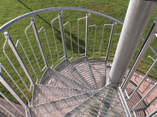 Escalera fija de caracol - LG-Standard - Lichtgitter GmbH - de acero galvanizado