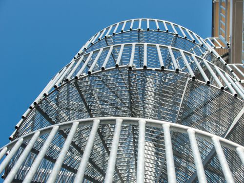 Escalera fija de caracol - LG-SPECIAL - Lichtgitter GmbH - de acero galvanizado
