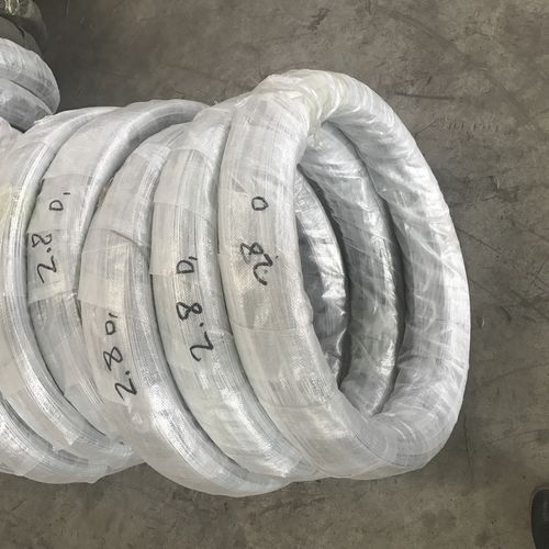Acero galvanizado en hilo - ANHUI ARTS & CRAFTS IMP & EXP CO., LTD.