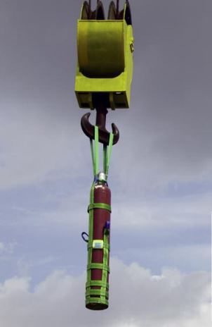 Aparato de levantamiento y volteo para botellas de gas - Dolezych