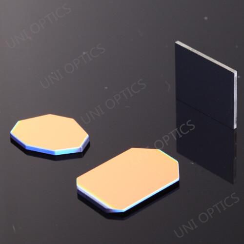 Espejo de vidrio BK7 - UMLM series - UNI Optics Co., Ltd - de sílice fundida / láser / de alta reflectividad