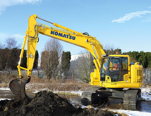 Excavadora intermedia - PC228USLC-11 - Komatsu Europe - con orugas / Tier 4 provisional / para obra de construcción