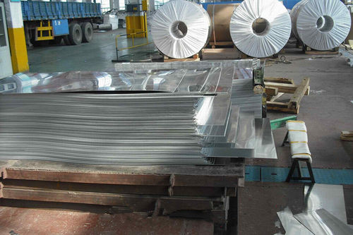 Hoja de aleación de aluminio - Tianjin Yitejia Steel Sales Co., Ltd. - en placas / en bobina / para la industria del automóvil