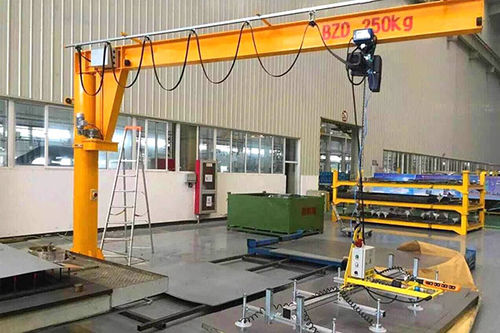 Grúa pluma de columna - Henan Kuangshan Crane Co., Ltd. - 360° / de elevación / rotativa