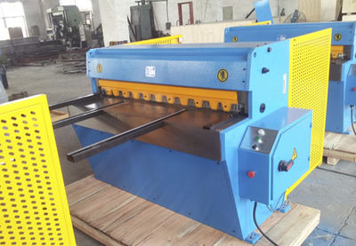 Cizalla mecánica - QH11D series  - Xi'an Huayue Machinery and Equipment Co., Ltd. - para chapa / guillotina