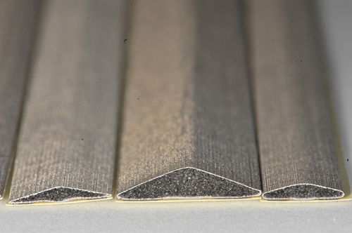 Junta de botón - DynaGreen® / DynaShear - Schlegel Electronic Materials - de latón / de cobre / de sección rectangular
