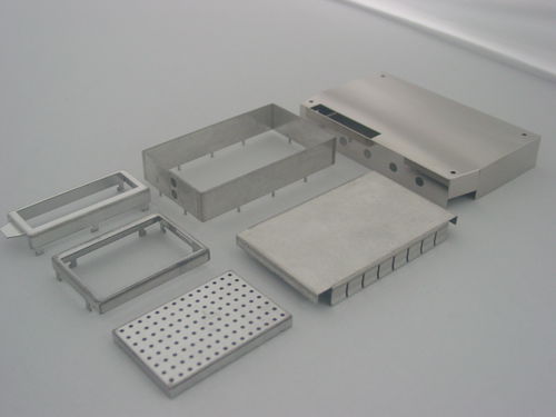 Blindaje CEM - Schlegel Electronic Materials - para circuito impreso