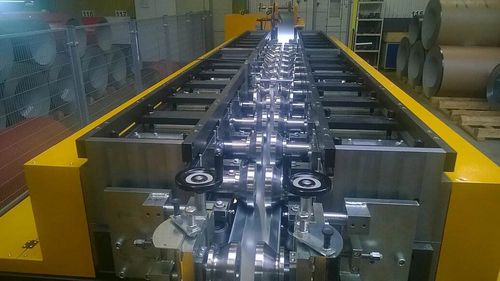 Perfiladora para perfiles - Ceetec A/S - automática
