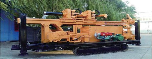 Perforadora de pozo - SNR200CS  - SINOVO HEAVY INDUSTRY CO., LTD. - con orugas / rotativa / con doble cabezal rotativo
