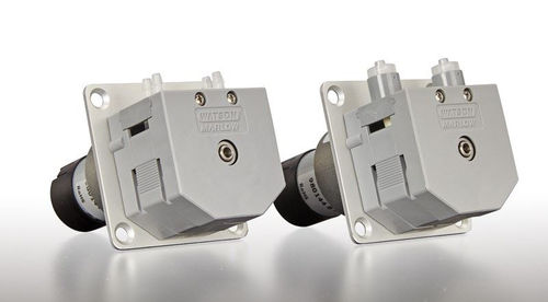 Bomba de engranaje - 400/M series - Watson-Marlow Fluid Technology Group - para aguas residuales / para productos químicos / para productos agroalimentarios