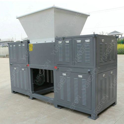 Destrozador de plástico - RF-D series - Yurefon Machinery(Zhangjiagang) Co., Ltd. - de 2 ejes / residuos sólidos a granel / con papel separador