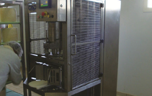 Pinchadora de queso - FZM - CAD PROJECT S.R.L.