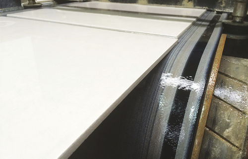Cinta transportadora lisa - EMF - Trelleborg Seals & Profiles - flexible / de plástico / de flancos