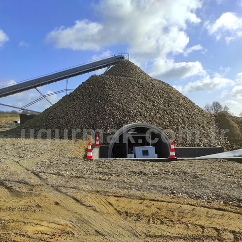 Alimentador vibratorio - UTF - Uğurmak Crushing and Screening Plants - para productos a granel / motorizado