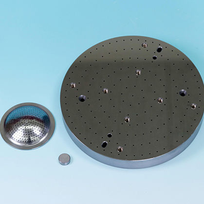 Mecanizado perforación de metal - Top Seiko Co., Ltd - de cerámica / de precisión / 3 ejes