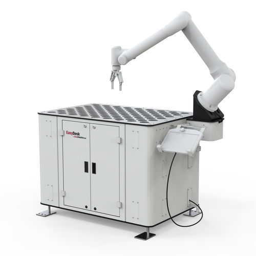 Célula robotizada para la alimentación de máquinas - EasyDesk Tray - EasyRobotics - para máquina herramienta / para la industria del automóvil / para piezas pequeñas