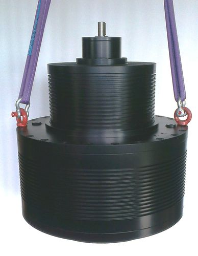 Reductor planetario - M5100-02-20 - AKIM AG - coaxial / con eje macizo / > 10 kNm