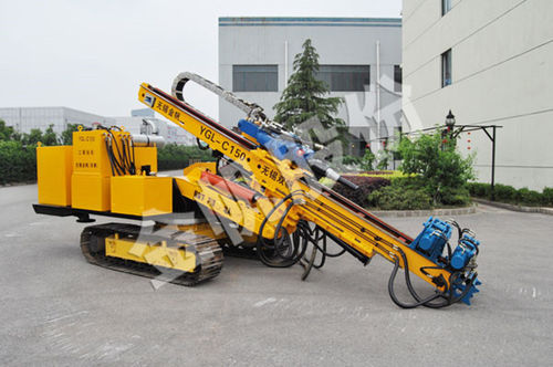 Perforadora con orugas - YGL-C150 - WUXI JINFAN DRILLING EQUIPMENT CO.,LTD. - para la consolidación de túneles / de exploración / geoctécnica