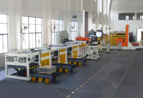 Línea de corte para aluminio - HL-1200BS5 - Hengli CNC TechnologyCo., Ltd - de placas / CNC / apilador