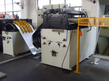 Línea de corte para metal - HL120 series - Hengli CNC TechnologyCo., Ltd - de placas / con asistencia digital / de enderezar