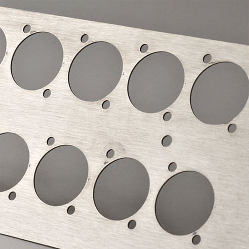 Estampado libre - Maitry Laser Tech - de metal / para aplicaciones automóviles / ISO 9001