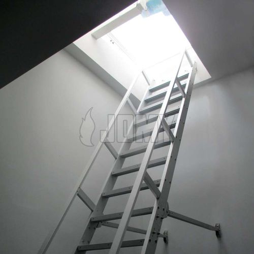 Escalera de aluminio - JOMY SA - plegable / móvil / abatible