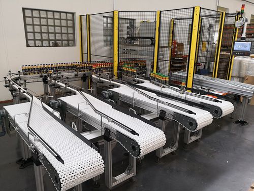 Célula robotizada pick and place - staedler automation AG - para botellas / de prensión