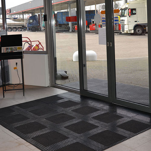Alfombra antisuciedad - Master Flex™ C12 593 - Justrite Safety Group - modular / de caucho / para zona de tráfico intenso