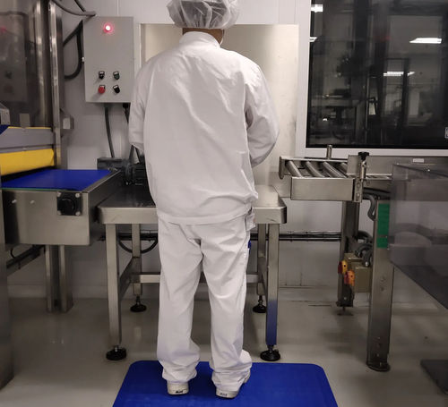 Alfombra antideslizante - Sani-Flex™ 526 - Justrite Safety Group - antifatiga / de caucho / de caucho nitrilo