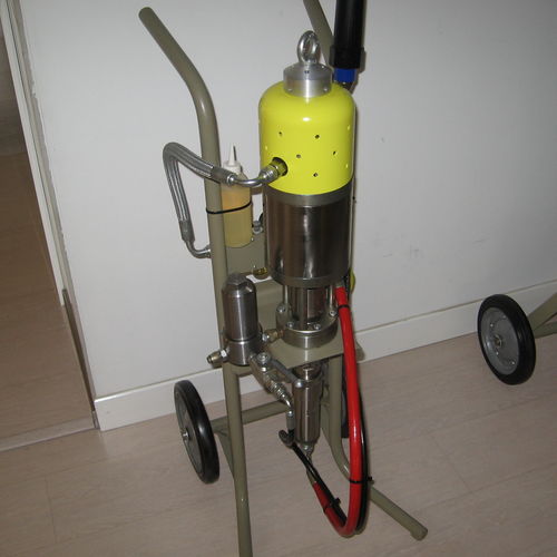 Unidad de proyección móvil - VIAL m-0332 - Ferjovi - de pintura / neumática / airless
