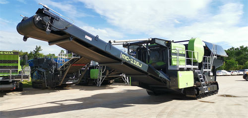 Machacadora de mandíbula - MC-116J - Guangxi Mesda Engineering Machinery Co., Ltd - móvil / con orugas