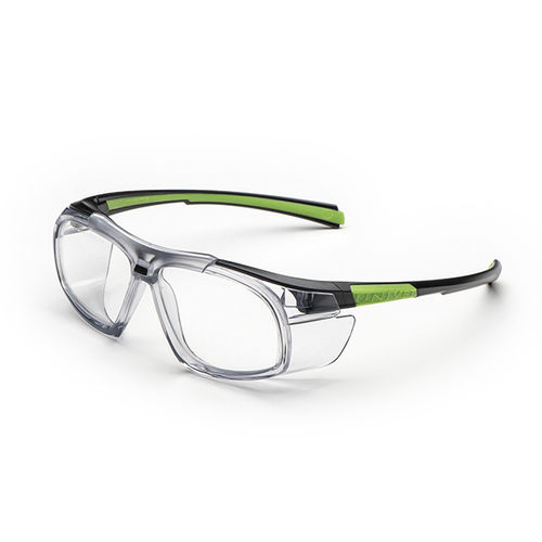 Gafa de seguridad mecánico - 555 series - UNIVET - de policarbonato / con protección lateral / con tratamiento antirayaduras