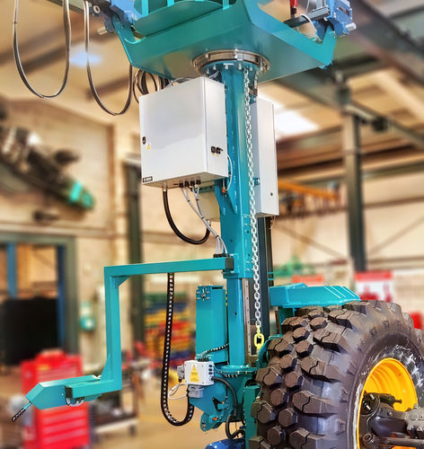 Mástil de elevación vertical - Handling Concepts Ltd - eléctrico / telescópico