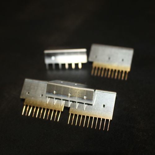 regleta de contacto macho - HLC METAL PARTS LTD