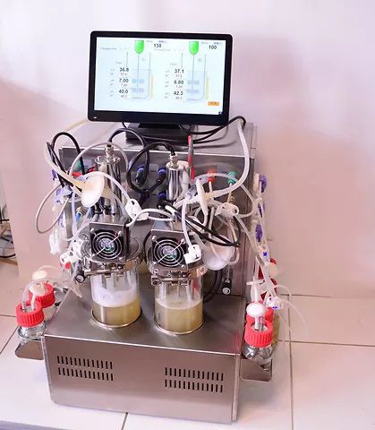 Biorreactor de laboratorio - EDF-1.2 - Biotehniskais centrs - de proceso / de grandes dimensiones / de refrigeración