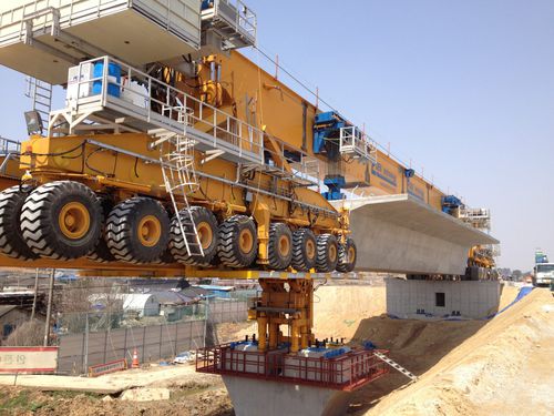 Pórtico de lanzamiento para la construcción de puentes - Eden Tech Srl