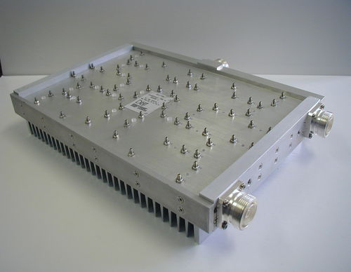 Combinador de alta potencia - CO-2-1450-1500-350-716F-716F - DETI Microwave
