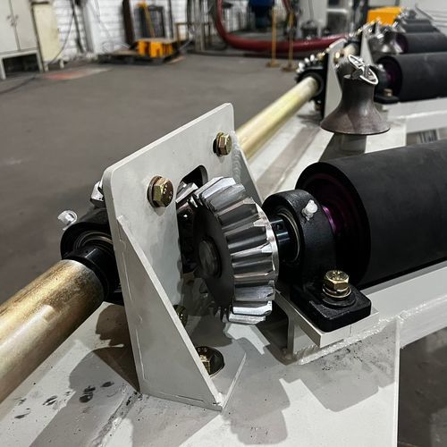 Granalladora con transportador de rodillos - CMV - de turbina / para tuberías / para perfiles