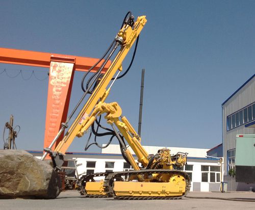 Perforadora con orugas - TAIYE-380-DTH - Xuanhua Taiye Drilling Machinery Co.,LTD - rotativa / neumática